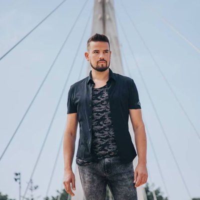 Twitter para los seguidores de Raúl Fuentes Cantante. Conciertos, Entrevistas en radio y TV, Fotos y mucho más! Toda la actualidad al minuto!!!
@Raulcantante