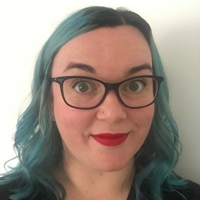 (Find me on Bluesky @katenascim)
Self-employed editor and lover of all things dark, magical, and weird 🖤 I edit fantasy, horror, comics, games 🖤