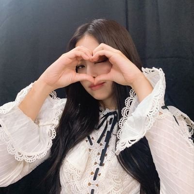 @jennieee_unnie