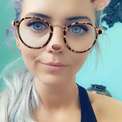 LiiizSays's profile picture. “We'll go to a place that's quiet & dry & talk about precious things.” -Douglas Coupland