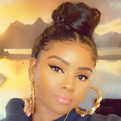 ITZ_FIERCENESS's profile picture. Flights💗Makeup💗Food💗