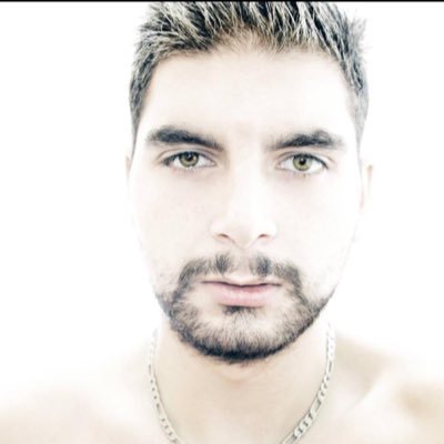 Adult Gay Artist on his journey. proud owner of @BOYZxMENS