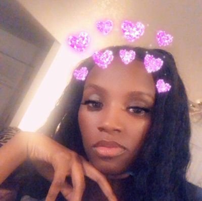 from Chicago
living in Florida laid back fun to be around not with that bullshit ...God come first loyalty is everything..r.i.p granny . beauty doesn't cry
💯💯