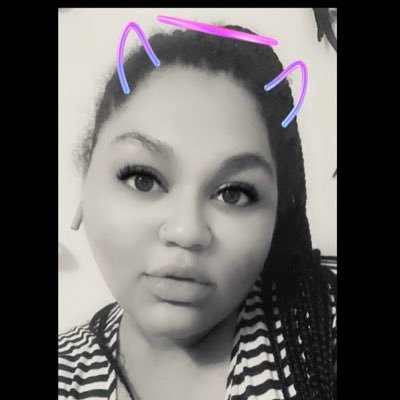 leigh_annexoxo's profile picture. "Imperfection is beauty, madness is genius and it's better to be absolutely ridiculous than absolutely boring."