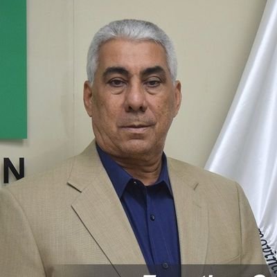 Nacido el 4 de julio en República Dominicana. Economista y politólogo, profesor de la Universidad Autónoma de Santo Domingo, investigador social y escritor.