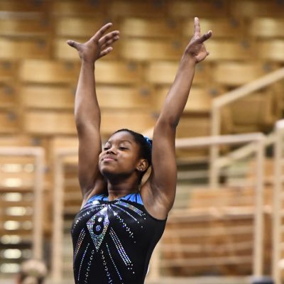 baconbacon_02's profile picture. Future Cougar 🤍❤️  #cofc2024