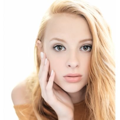 ClaireCapek's profile picture. Actor, model, vo artist • Represented by Amsel Eisenstadt Frazier & Hinojosa - LA • 
Kim Dawson Agency - Dallas • 
Insta @clairecapek • Facebook @clairecapek