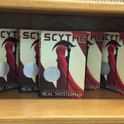 A student led reading community bringing empowerment to youth at High Tech High Mesa.