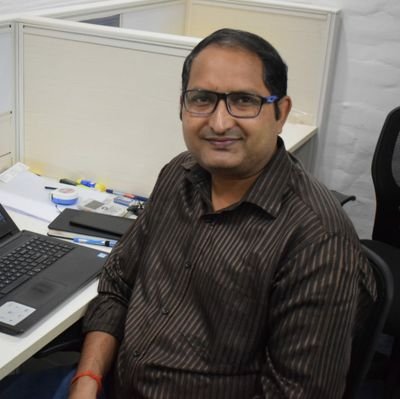 psinghraghav's profile picture. 