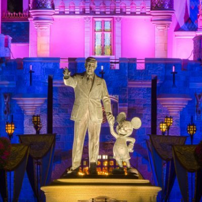 DisLandviewfndr's profile picture. Amateur photographer sharing photos from my trips to the Happiest Place on Earth.