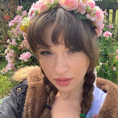 Anna blossom twitter