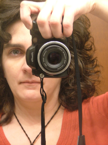 wife to rob, mom to nicholas and rebecca - scrapbooker, love to read