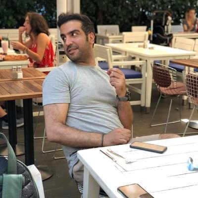 یک عدد #برنامه_نویس فول استک ساده!