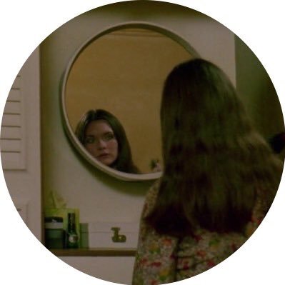 Jnd0j_3's profile picture. كَ خفه الغيم،وبساطه الرِّيف.