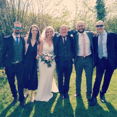 BasherTate's profile picture. Wedding, Function & Party band based in Devon. Get in touch! 🎉