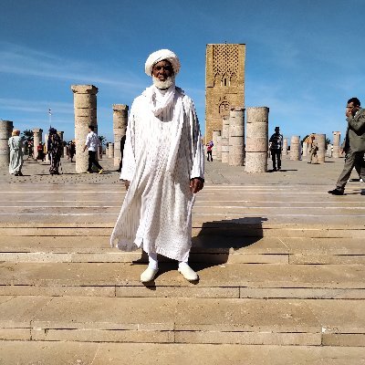 أنا المفكر الإسلامي. إنني جعلت هجري من دار الحرب إلى المغرب. إنّ دعوتي في سبيل الله تعالى.