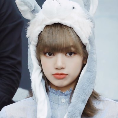 lpmvelasco's profile picture. “etori taim”.