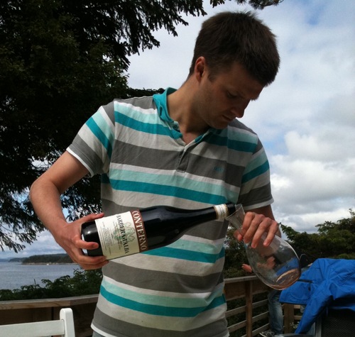 rhandal's profile picture. New England Patriots, Ipswich Town, Viking og Roger Federer. Vinentusiast og fluefisker. Egentlig kjemiker.