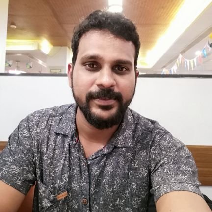 Vinu071's profile picture. 