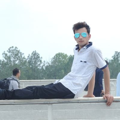 _iamsfk's profile picture. Pathaan 💕😘
I Am Full Support To Imran Khan ♥️💕💞 LovE YoU KhaN SaB...