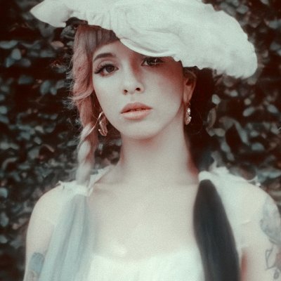 mmartinezdivul's profile picture. te dei follow grátis, apenas siga @melanieonlinebr