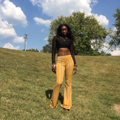 Founder of Oshun Creationz Apparel 💛 Self-Taught Yogi 🧘🏾‍♀️ Psychology Student📚ΔΦΔ 🐾IG @omi_orisa AMOSC @oceanteria11