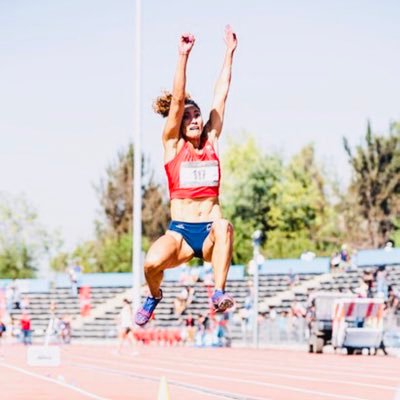 Atleta @TeamChile. Salto Largo. Record Woman. NUTRICIÓN DEPORTIVA PERSONALIZADA. Licenciada Nutricion y Dietetica. Universidad de Chile.