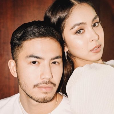 A unified family that supports Tony Labrusa & Julia Barretto. 📽: