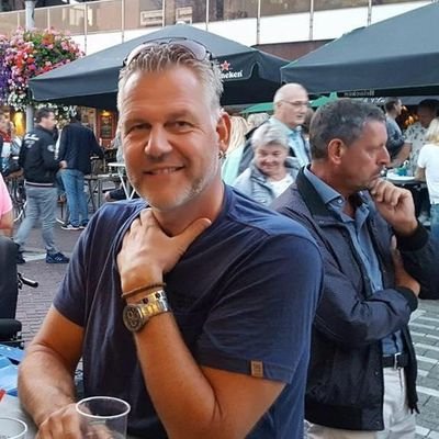 Chrisro75923836's profile picture. Love and peace