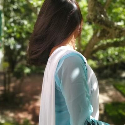 Iamanika10's profile picture. Follow back please 😊 ❤