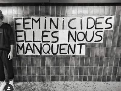 Collons notre colère ! #StopFeminicides #CollagesFeminicides #PasUneDePlus
Cagnotte pour nous aider 👇
https://t.co/2HaUU7FjUG