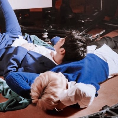 วันนี้เนียลอง-องนีเอลรวมเล่มรึยังさんのプロフィール画像