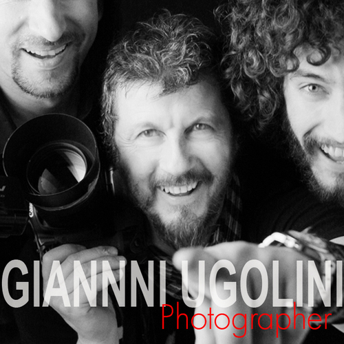 gianniugolini's profile picture. Inizia come fotografo freelance a Londra nel 1972. 
Si specializza in moda e bellezza.
Lo stile sempre dinamico e veloce caratterizza le sue fotografie.