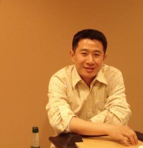 I am a crazy scientist, co-founder, president of TeloVISION. Start from little things, fight cancer and dare to be great!