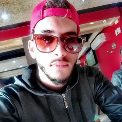 AhmedTl5's profile picture. #your follower is not always your fan😉