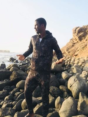 AronaDiallo15's profile picture. 