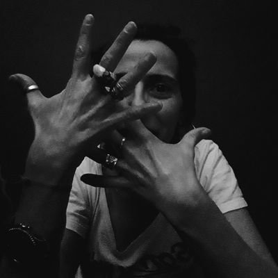 pipiapiu's profile picture. Viviéndola.... dsp te cuento!
(esposa, madre de 3 bellezas y Lic en Nutrición matriculada)