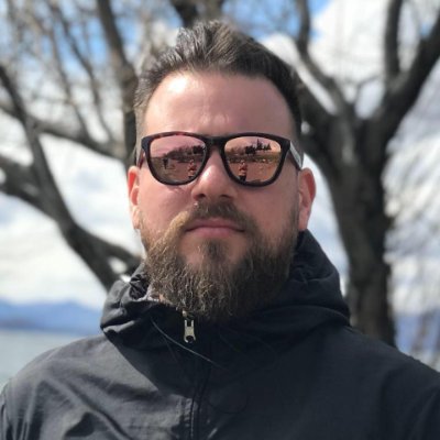charlescarrari's profile picture. Front-end Developer