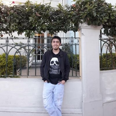 JavierC28978582's profile picture. 😎