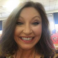 Michelle Dennis - @Michellorange71 Twitter Profile Photo