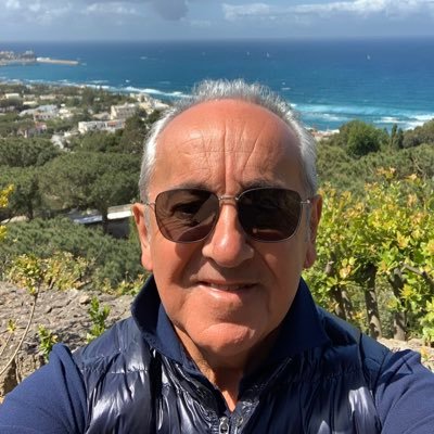 davideravaglio2's profile picture. Caparbieta’