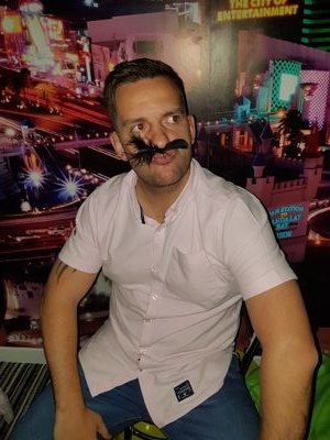DarrenMsft's profile picture. Azure Global Black Belt | Azure | Hybrid | Edge | I'm the guy with the accent, apparently.

Views are my own