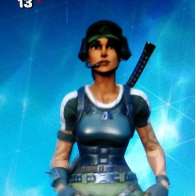 Bought from @ISkinHuBI (Now @NobitaServices) and he's legit 💯
my account was made today because it didn't let me DM him in my other acc