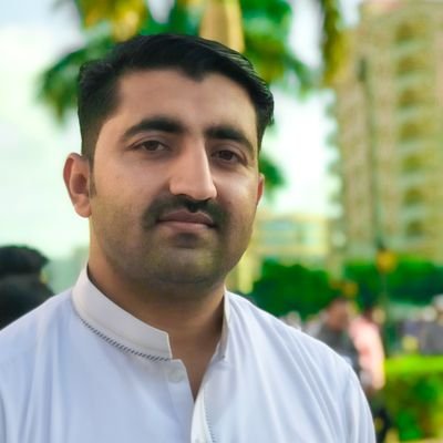مجھے اپنے تشخص کویہی تیمور کافی ہے«»«»«»
سگ دربارِ طاہر ہوں یہی میرا حوالہ ہے