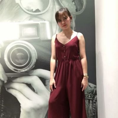 mae_xienna's profile picture. 