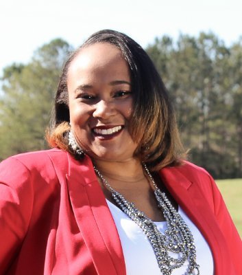 SMompreneur's profile picture. Momprenuer helping other busy women relentlessly pursue their dreams.