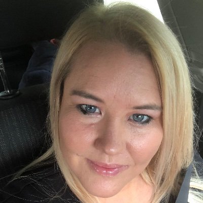 StephHolley1's profile picture. Wife to 1 Mum to 3 Teacher to many Views are my own