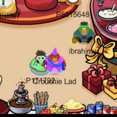 Just a loyal Club Penguin Rewritten fan and Club Penguin fan #CrouchieStrong