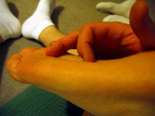 lookin for a guy with ticklish feet, for laughs, love, and happily ever after