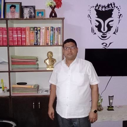 DohreySantosh's profile picture. Advocate at judges court Jhansi